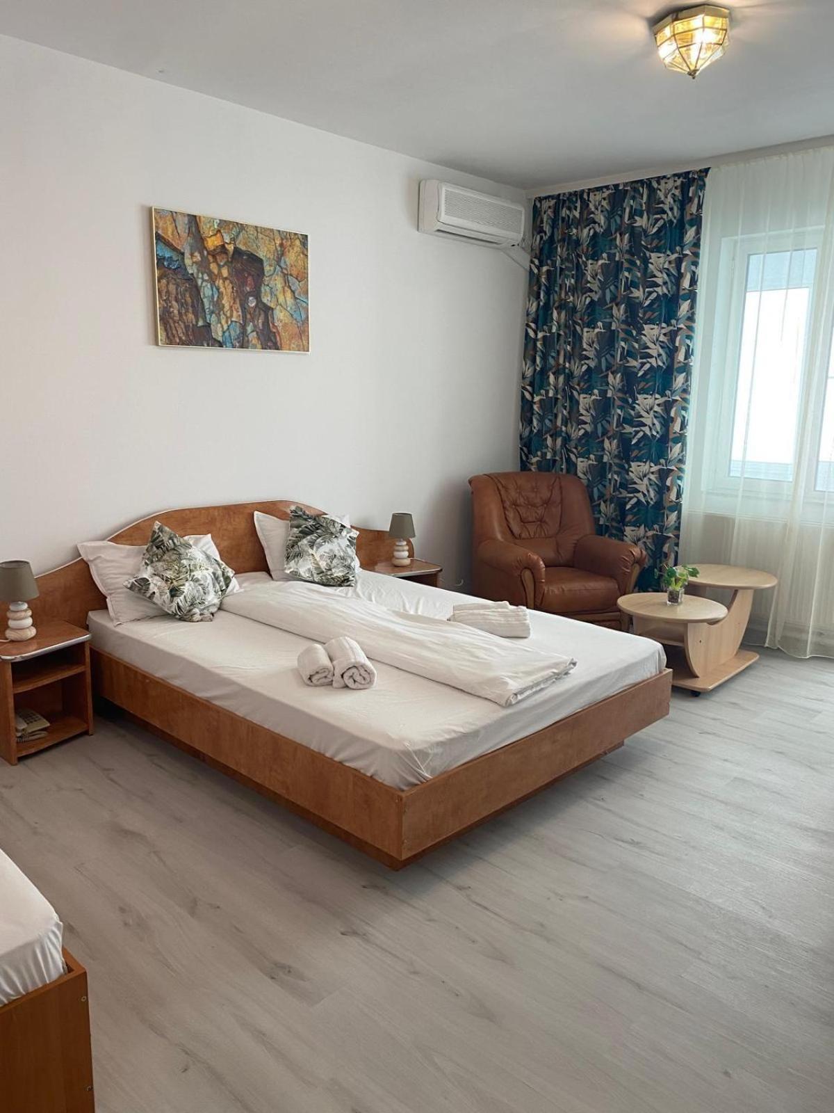 Hotel Green House Craiova Exteriér fotografie